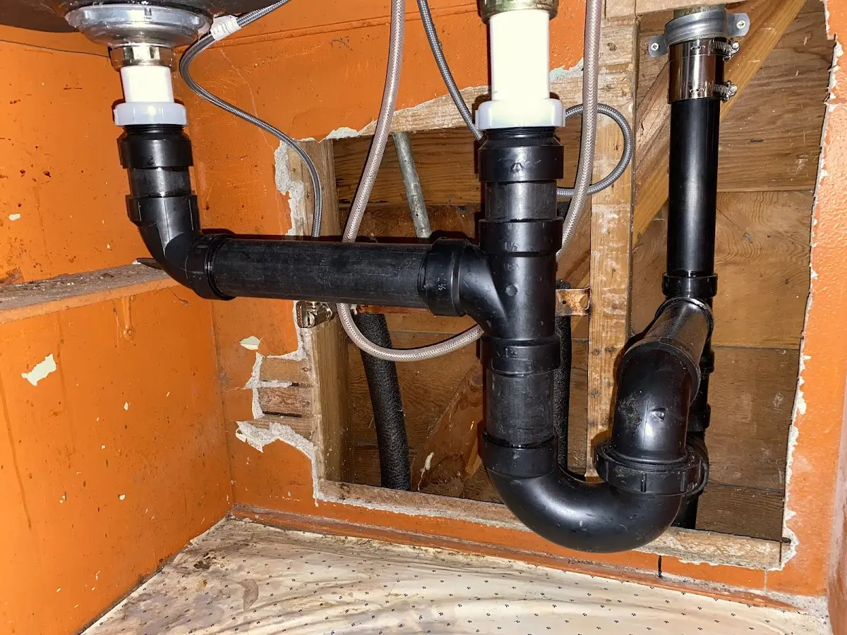 Professional Pipe Bursting equipment and tools on the job in Nokomis